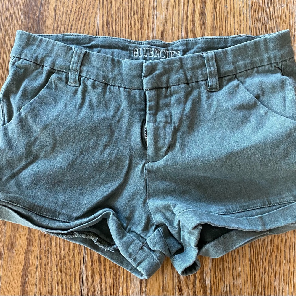 ✨2/$20✨Bluenotes Shorts - Green